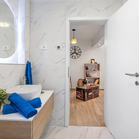 Ferienhaus Awesome In With Kitchen *