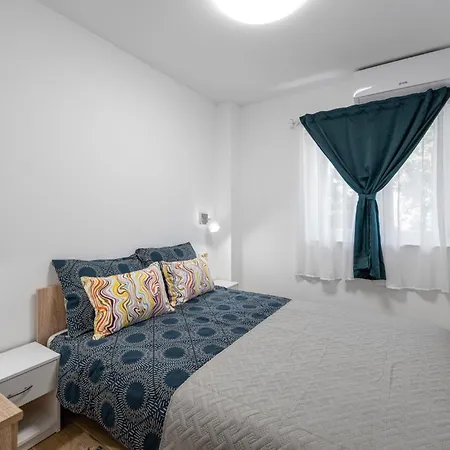 Ferienhaus Awesome In With Kitchen