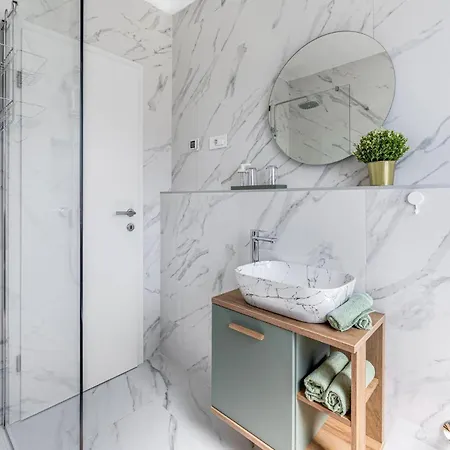 Ferienhaus Awesome In With Kitchen Pirovac