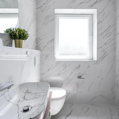 Awesome In With Kitchen