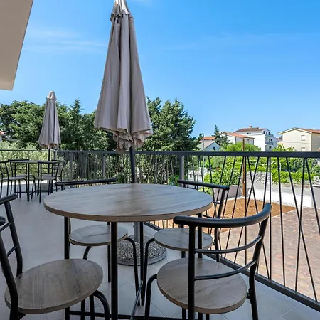 Ferienhaus Awesome In With Kitchen