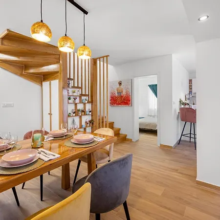 Ferienhaus Awesome In With Kitchen