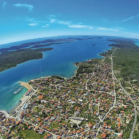 Awesome In With Kitchen *