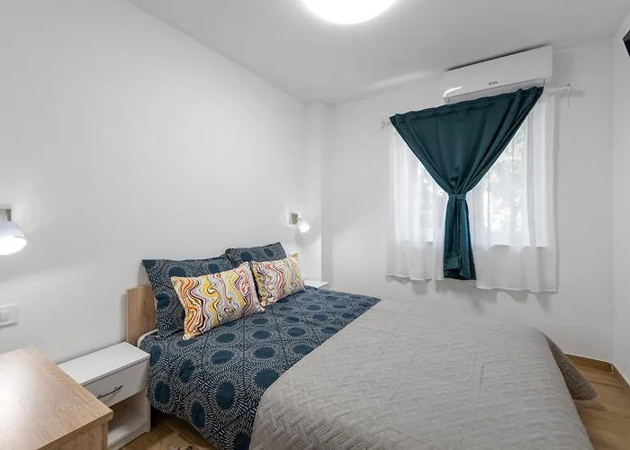 Dom wakacyjny Awesome In With Kitchen